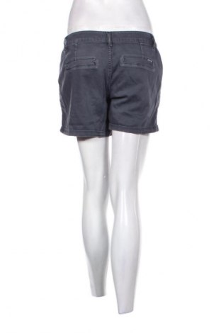 Női rövidnadrág Garcia Jeans, Méret M, Szín Fekete, Ár 6 647 Ft