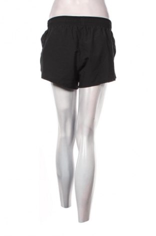 Pantaloni scurți de femei Nike, Mărime M, Culoare Negru, Preț 115,99 Lei
