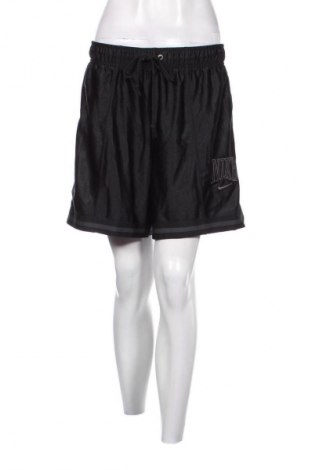 Damen Shorts Nike, Größe S, Farbe Schwarz, Preis 46,65 €
