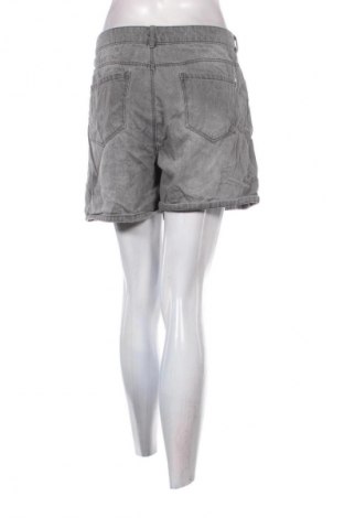 Damen Shorts Pimkie, Größe L, Farbe Grau, Preis € 6,99