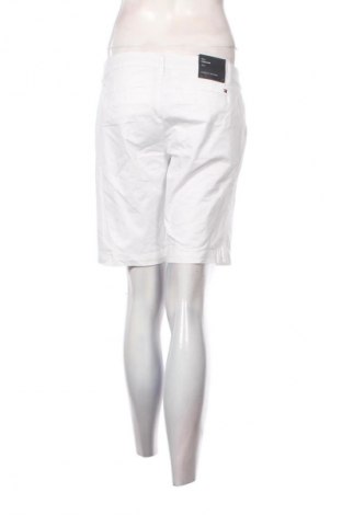 Dámske kraťasy  Tommy Hilfiger, Veľkosť S, Farba Biela, Cena  47,95 €