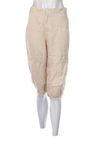 Pantaloni scurți de femei Unbranded, Mărime XL, Culoare Bej, Preț 54,99 Lei