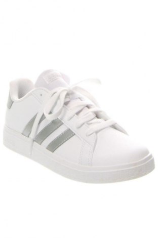 Γυναικεία παπούτσια Adidas, Μέγεθος 36, Χρώμα Λευκό, Τιμή 132,99 €