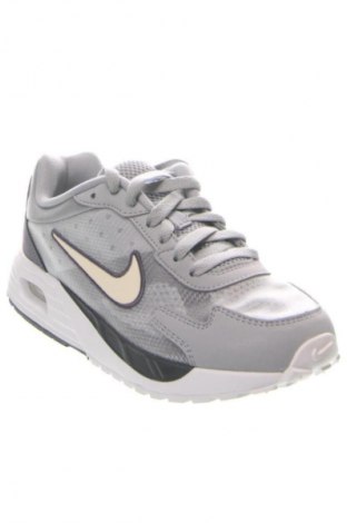 Dámske topánky  Nike, Veľkosť 37, Farba Viacfarebná, Cena  119,95 €