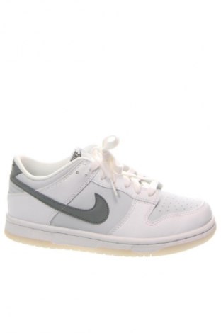 Γυναικεία παπούτσια Nike, Μέγεθος 36, Χρώμα Λευκό, Τιμή 107,99 €