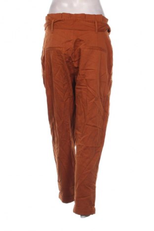 Damenhose Bershka, Größe M, Farbe Braun, Preis € 8,99