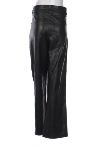 Pantaloni de femei Bershka, Mărime XL, Culoare Negru, Preț 98,99 Lei