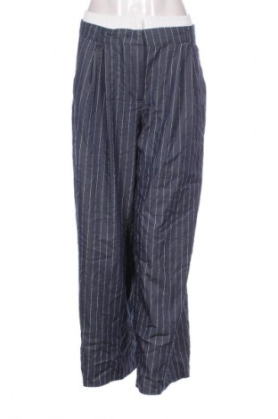 Pantaloni de femei Bershka, Mărime M, Culoare Multicolor, Preț 100,99 Lei