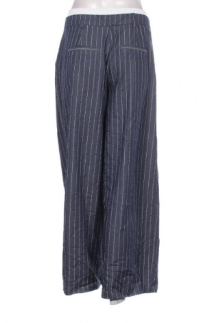 Pantaloni de femei Bershka, Mărime M, Culoare Multicolor, Preț 100,99 Lei