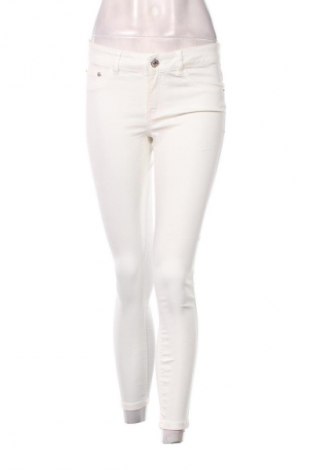 Damenhose Bik Bok, Größe M, Farbe Weiß, Preis € 20,99