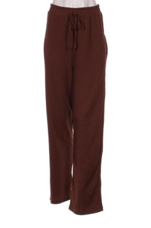 Pantaloni de femei Dogo, Mărime M, Culoare Maro, Preț 108,04 Lei
