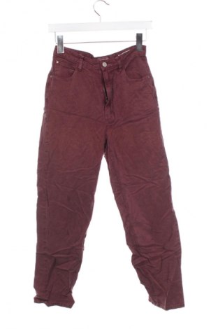Damskie spodnie Guess, Rozmiar S, Kolor Fioletowy, Cena 245,99 zł