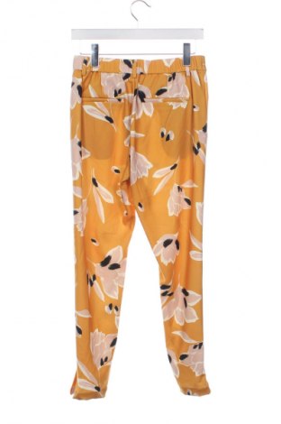 Дамски панталон In Wear, Размер XS, Цвят Многоцветен, Цена 62,99 лв.