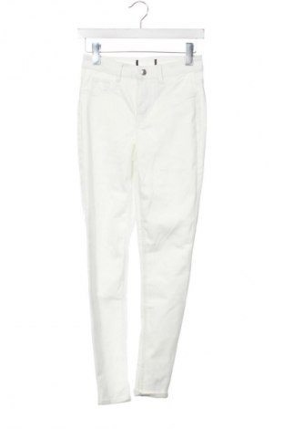 Damenhose Mohito, Größe XS, Farbe Weiß, Preis 14,83 €