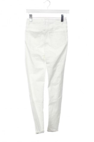 Damenhose Mohito, Größe XS, Farbe Weiß, Preis 14,83 €