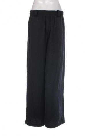 Дамски панталон NEW COLLECTION, Размер M, Цвят Черен, Цена 41,99 лв.