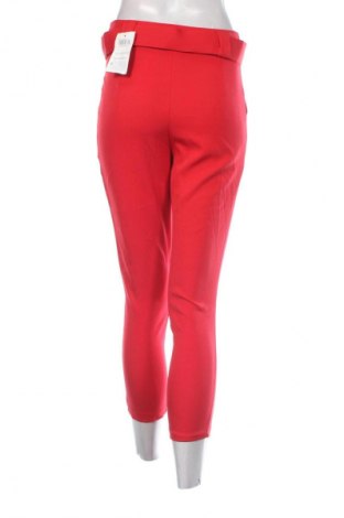Damskie spodnie NEW COLLECTION, Rozmiar M, Kolor Czerwony, Cena 355,99 zł