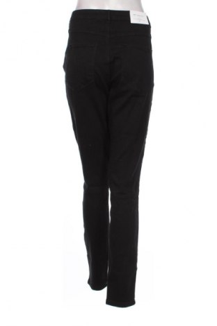 Damenhose ONLY Carmakoma, Größe XXL, Farbe Schwarz, Preis € 33,99