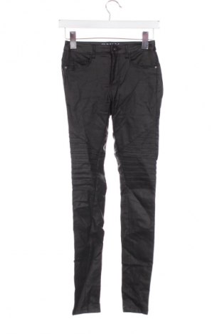 Damenhose ONLY Play, Größe XS, Farbe Schwarz, Preis € 15,99