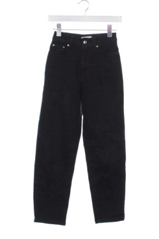 Dámské kalhoty  Perfect Jeans By Gina Tricot, Velikost XS, Barva Černá, Cena  179,00 Kč