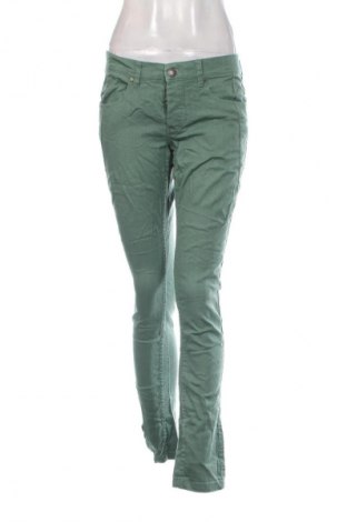Damenhose Piazza Italia, Größe M, Farbe Grün, Preis 20,99 €