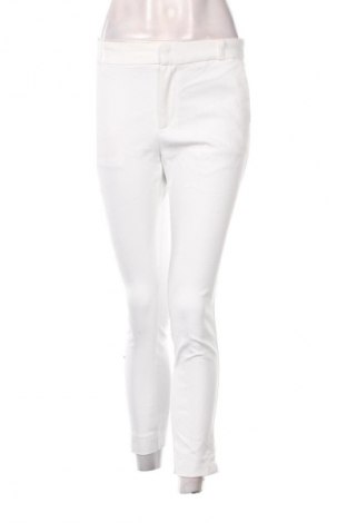 Pantaloni de femei Stradivarius, Mărime S, Culoare Alb, Preț 156,99 Lei
