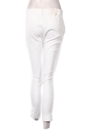 Pantaloni de femei Stradivarius, Mărime S, Culoare Alb, Preț 156,99 Lei