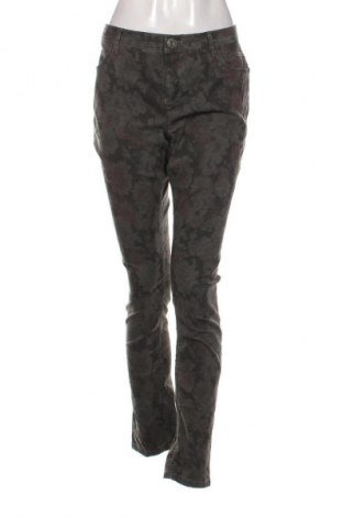 Damenhose Street One, Größe XL, Farbe Mehrfarbig, Preis 11,99 €
