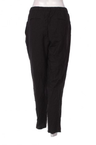 Damskie spodnie Uniqlo, Rozmiar M, Kolor Czarny, Cena 134,99 zł