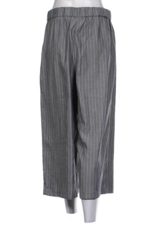 Γυναικείο παντελόνι Vero Moda, Μέγεθος M, Χρώμα Πολύχρωμο, Τιμή 7,88 €