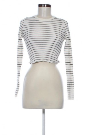Damenpullover Pull&Bear, Größe M, Farbe Mehrfarbig, Preis € 32,99