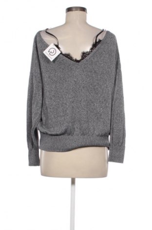 Dámský svetr Pull&Bear, Velikost M, Barva Šedá, Cena  369,00 Kč
