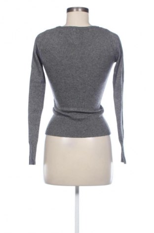 Dámský svetr Unbranded, Velikost S, Barva Šedá, Cena  367,00 Kč