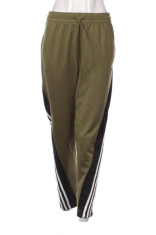 Damen Sporthose Adidas, Größe XL, Farbe Grün, Preis 28,99 €