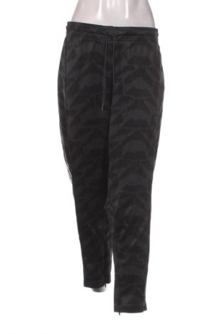 Γυναικείο αθλητικό παντελόνι Adidas, Μέγεθος 4XL, Χρώμα Γκρί, Τιμή 26,99 €