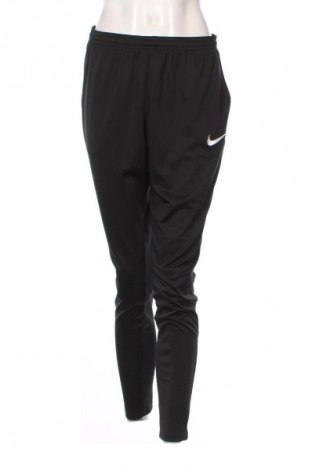 Dámske tepláky Nike, Veľkosť M, Farba Čierna, Cena  23,95 €