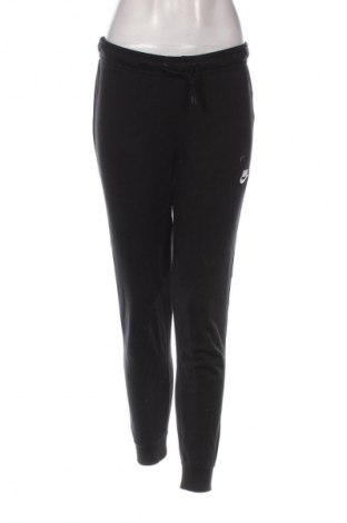 Dámske tepláky Nike, Veľkosť S, Farba Čierna, Cena  23,95 €