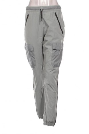 Dámske tepláky Nike, Veľkosť S, Farba Sivá, Cena  23,95 €