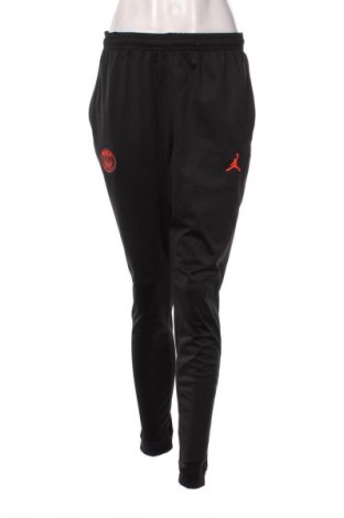 Γυναικείο αθλητικό παντελόνι Nike, Μέγεθος L, Χρώμα Μαύρο, Τιμή 26,99 €