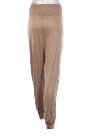 Pantaloni trening de femei Unbranded, Mărime L, Culoare Maro, Preț 216,00 Lei