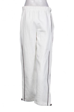 Pantaloni trening de femei Sinsay, Mărime M, Culoare Alb, Preț 121,05 Lei