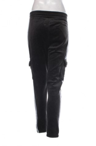 Pantaloni trening de femei Unbranded, Mărime S, Culoare Negru, Preț 98,99 Lei