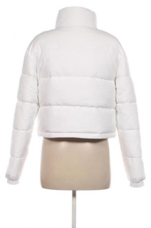 Дамско яке Tommy Jeans, Размер M, Цвят Бял, Цена 289,99 лв.
