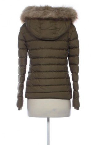 Dámská bunda  Tommy Jeans, Velikost S, Barva Zelená, Cena  2 549,00 Kč
