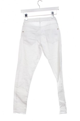Gyerek farmernadrág KappAhl, Méret 12-13y / 158-164 cm, Szín Fehér, Ár 8 046 Ft