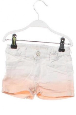 Pantaloni scurți pentru copii H&M L.O.G.G., Mărime 2-3m/ 56-62 cm, Culoare Alb, Preț 70,00 Lei