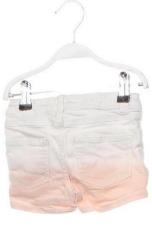 Pantaloni scurți pentru copii H&M L.O.G.G., Mărime 2-3m/ 56-62 cm, Culoare Alb, Preț 70,00 Lei