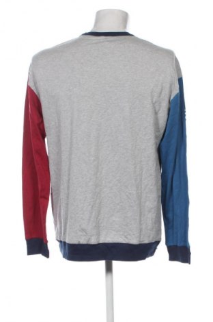 Herren Shirt United Colors Of Benetton, Größe XL, Farbe Mehrfarbig, Preis 42,99 €