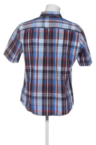 Herrenhemd Commander, Größe XL, Farbe Mehrfarbig, Preis 15,00 €