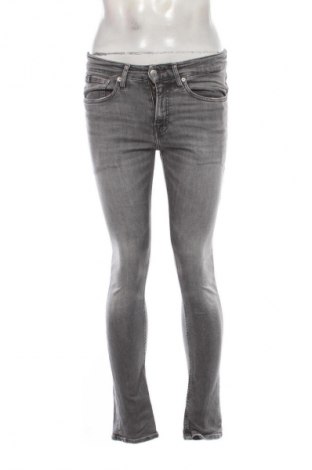 Ανδρικό τζίν Calvin Klein Jeans, Μέγεθος S, Χρώμα Γκρί, Τιμή 52,99 €